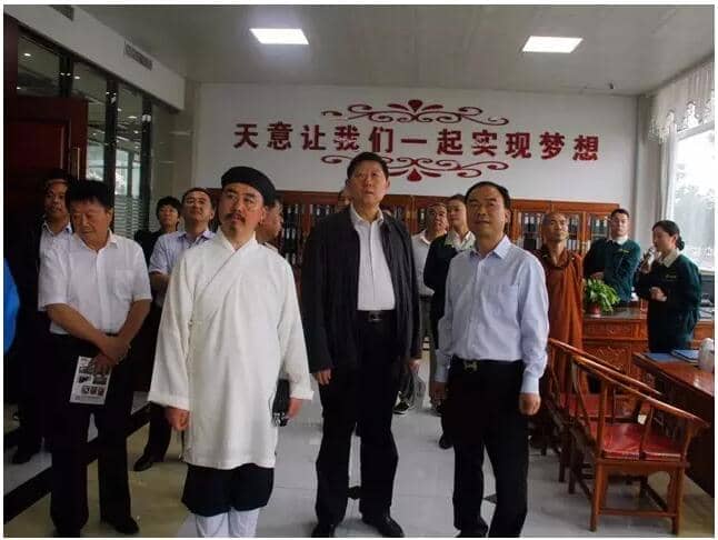 山東省政協(xié)常委、民宗委主任孫傳宏蒞臨天意考察參觀