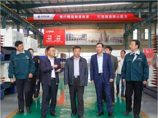 區(qū)委常委、區(qū)紀(jì)委書記、區(qū)監(jiān)委主任王慶峰調(diào)研天意機(jī)械