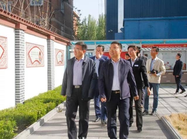 區(qū)委常委、區(qū)紀(jì)委書記、區(qū)監(jiān)委主任王慶峰調(diào)研天意機(jī)械